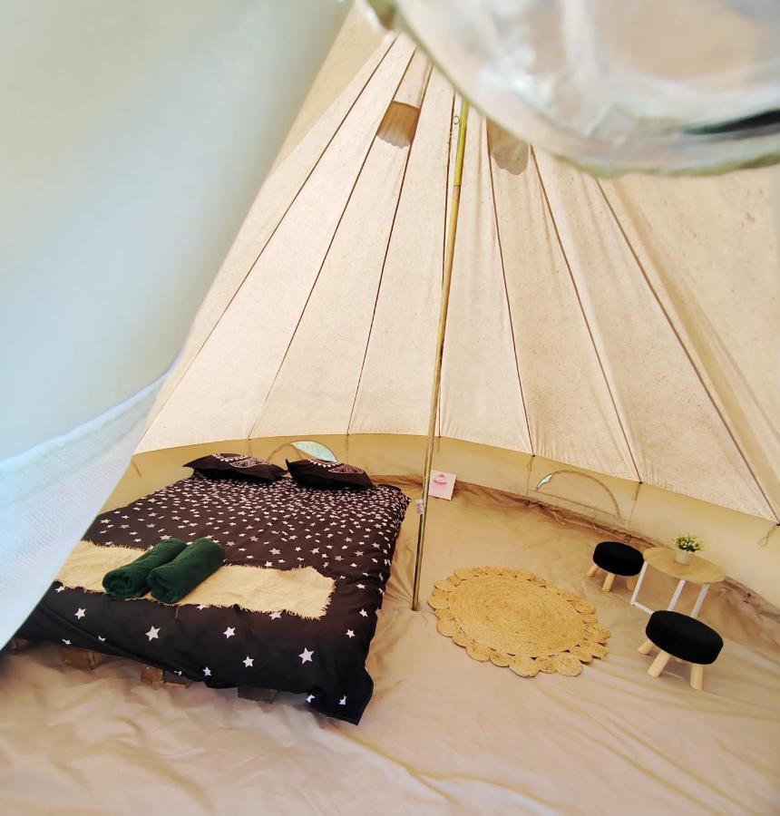 Luna Rock Glamping Brezoi - Blue Scai Exterior foto